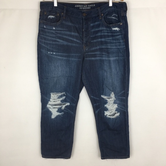 American Eagle Vintage High Rise Distressed Raw Hem Stretchy Mom Jeans Size 18 - Picture 2 of 13